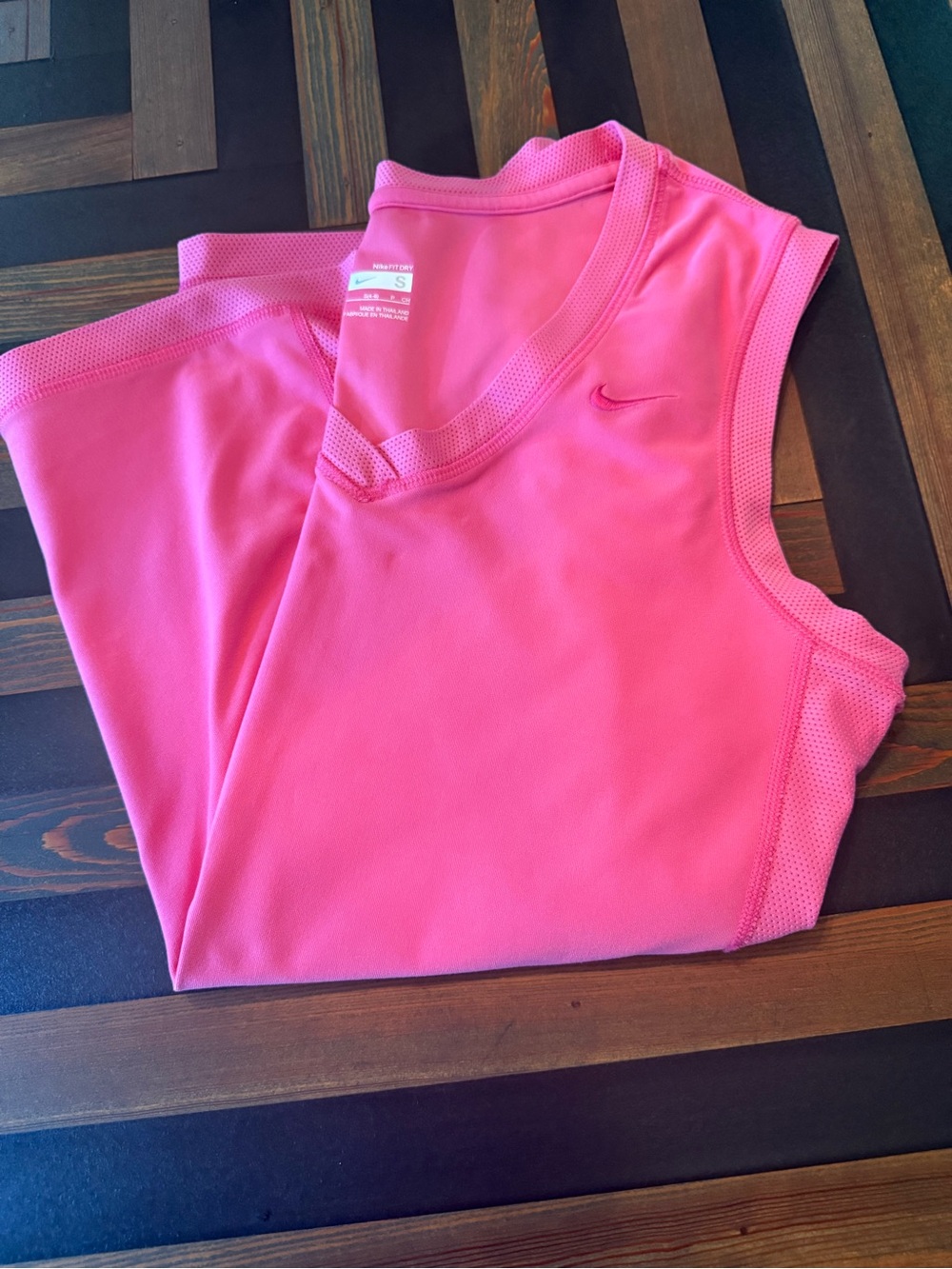 Nike Women’s Fitted Dri-FIT Tank Top